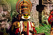 Indian classical dance - Kathakali performance at Cochin Cultural Centre 